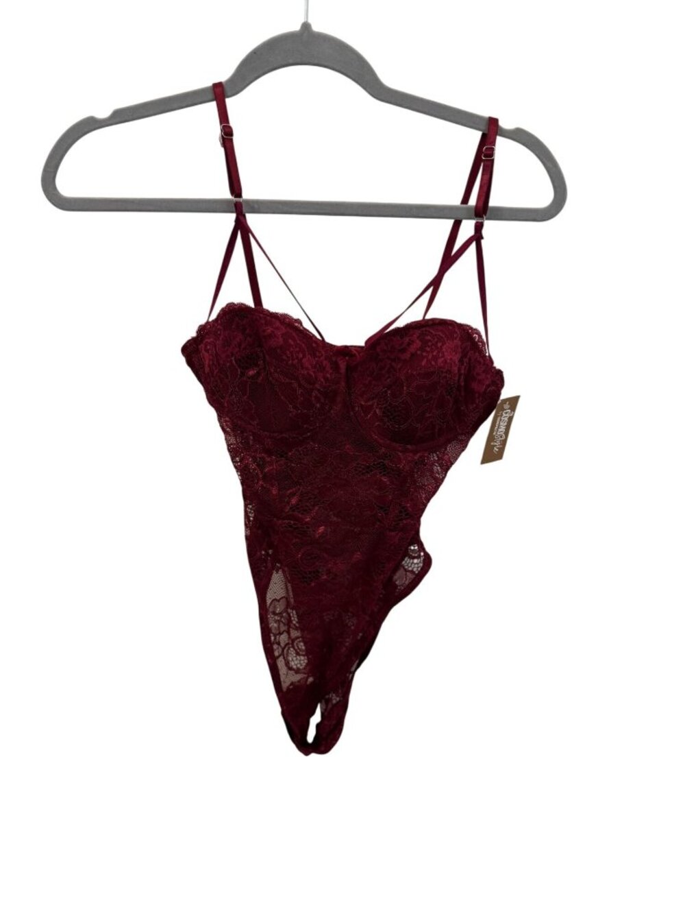 NWT Cosmopolitan Cranberry lingerie size small
